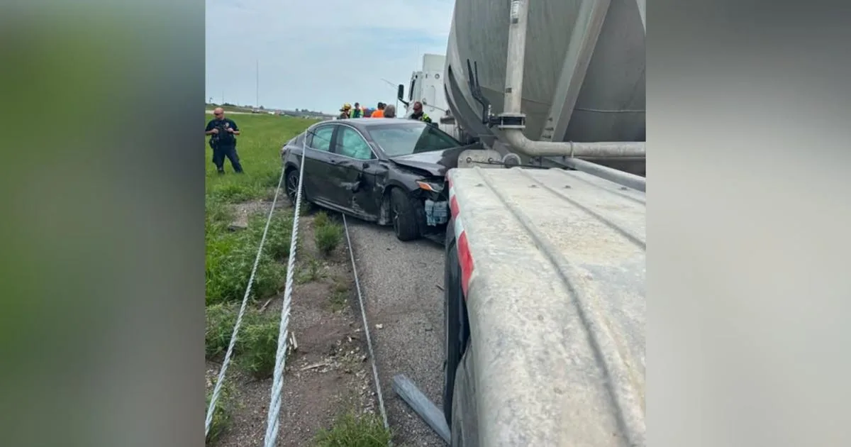 Truck and Sedan Collide on Southbound U.S. 63 Near Discovery Parkway in Columbia, Closing a Left Lane Before Traffic Cleared in Boone County
